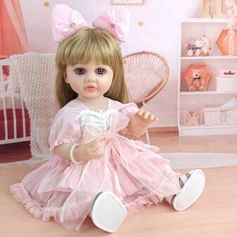 1 st. Simuleringsdocka med långt hår, rosa klänning, 22 tums livfulla återfödda dockor med stora ögonleksaker lämpliga för husspel, utsökt födelsedagspresent