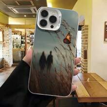 Cubierta de telefono con diseño de mariposa y siluetas en tono azul oscuro para iPhone 14 Pro Max con texto 5000X ideal para uso diario en cafeterias y salones - Blanco - Ver 2