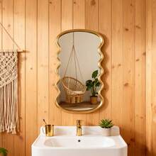 1个波浪形浴室壁镜，不对称镜面化妆镜，可安装在洗手池上方，可爱化妆镜，适用于玄关、客厅、卧室