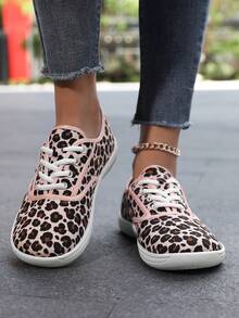 Zapatos sin tacón para mujeres - Zapatos minimalistas para caminar con absorción de impactos y cero tacón | Diseño de caja de punta ancha, ultra suave y cómodo para uso diario - estampado de leopardo - Ver 4