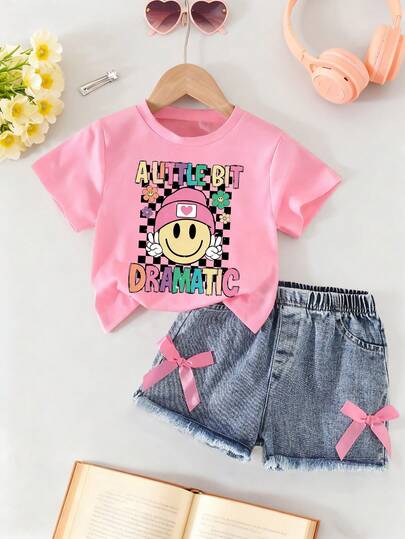 女童卡通印花短袖上衣和牛仔短裤套装