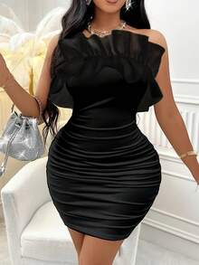 Elegant Off Shoulder Ruched Bodycon Dress, Boat Neck Wedding Dress With Ruffled Short Train & Bodycon Fit, Spring Winter Clothes, Vacation New Years Valentine Outfits For Women - 黑色 - 查看 1