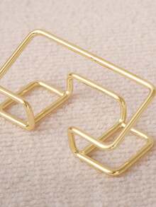 Hollow Business Card Holder Creative Product Storage Box, Office Display, Ideal Gift, Multiple Colors Available, Essential For Business Office, High-End Line Design Business Card Display Stand, 3 Fashionable Colors To Choose From, Simple Desktop Standing Business Card Stand, Card Display Base, Photo Photo Card Display Stand