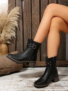 Damskie buty w stylu western, duże, z pięcioramienną klamrą w kształcie gwiazdy, na grubym obcasie, z platformą i zamkiem błyskawicznym z boku, z kwadratowymi noskami, odpowiednie na każdą porę roku - Czarne - Zobacz 3