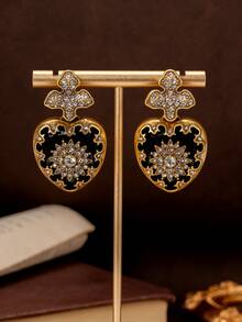 Vintage Flower Shaped Inlaid Resin Small Round Ball Heart-Shaped Necklace Earrings In Three Colors Suitable For Women's Daily Dance Wear, Gifts For Mothers And Girlfriends - Black Earrings - View 1