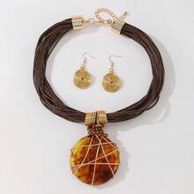 Conjunto de collar y aretes de fiesta de estilo glamoroso bohemio vintage, hecho a mano con alambre de aluminio multicapa exagerado, cristal artificial y resina trenzada, estilo UE/EE. UU. - Café - Ver 6