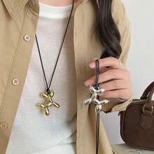 1件新款气球狗吊坠项链，优雅毛衣链项链配饰，男女皆宜的锁骨链饰品，秋冬季 - 氣球狗吊墜項鍊 - 查看 2