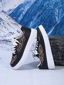 新款上市，畅销豹纹休闲运动鞋，系带健步鞋，低帮舒适运动鞋，校园风 - 紋 - 查看 4