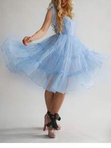 Tulle Prom Dresses Ruffled Trim Tie Back Sleeveless Long Formal Evening Dresses For Women A-Line Open Back Cocktail Ball Gown - 淺藍色 - 查看 5