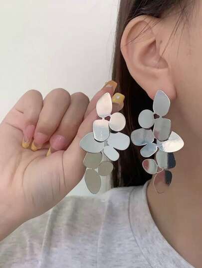 Brinco Maxi Folhas Douradas em Aço Inoxidável Glam Europeu