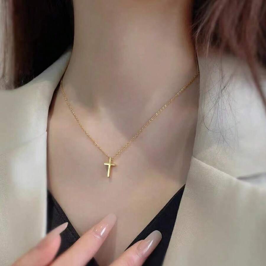 1pc Fashionable Vintage Elegant Minimalist Cross Pendant Necklace, Durable Gift For Christmas, Easter And Holidays - Gold - View 1