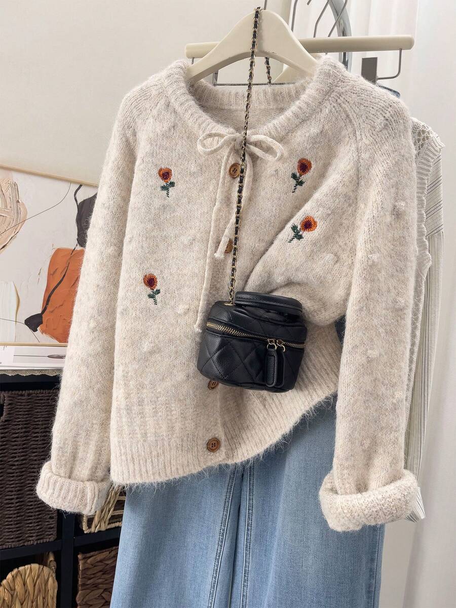 Wixra Autumn/Winter New Knitted Cardigan, Embroidered Floral Slouchy, Round Neck, Versatile Commuter Top - Apricot - View 1