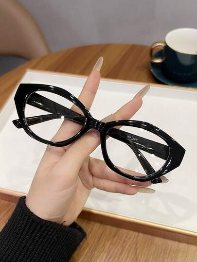 1pc Women's Minimalist Square Frame Plastic Fashion Eyeglasses, Suitable For Outdoor, Travel, Street Photography