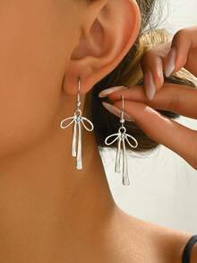 1pair Luxurious & Fashionable, Soft & Versatile Bowknot Earrings, Suitable For Daily Wear By Women