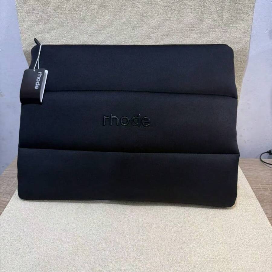 Hailey's Limited Edition Cosmetic Bag/Travel Organizer/Cosmetic Storage Bag/Large Black Cosmetic Bag/Suitable For Travel And Daily Use And Also A Great Christmas Gift. - 黑色 - 查看 1