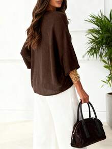 女士新款V领钩花镂空半透明落肩纽扣开衫，休闲时尚基础款轻薄宽松针织上衣，适合春、夏、秋季穿着 - 咖啡棕 - 查看 4