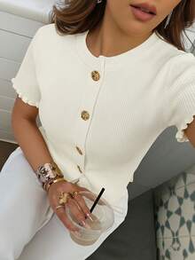 Maglietta lavorata a maglia estiva da donna con design a bottone sulle orecchie, beige, maglione lavorato a maglia casual ed elegante a maniche corte, adatto per appuntamenti e uso quotidiano, bianco - Bianco - Visualizzare 2
