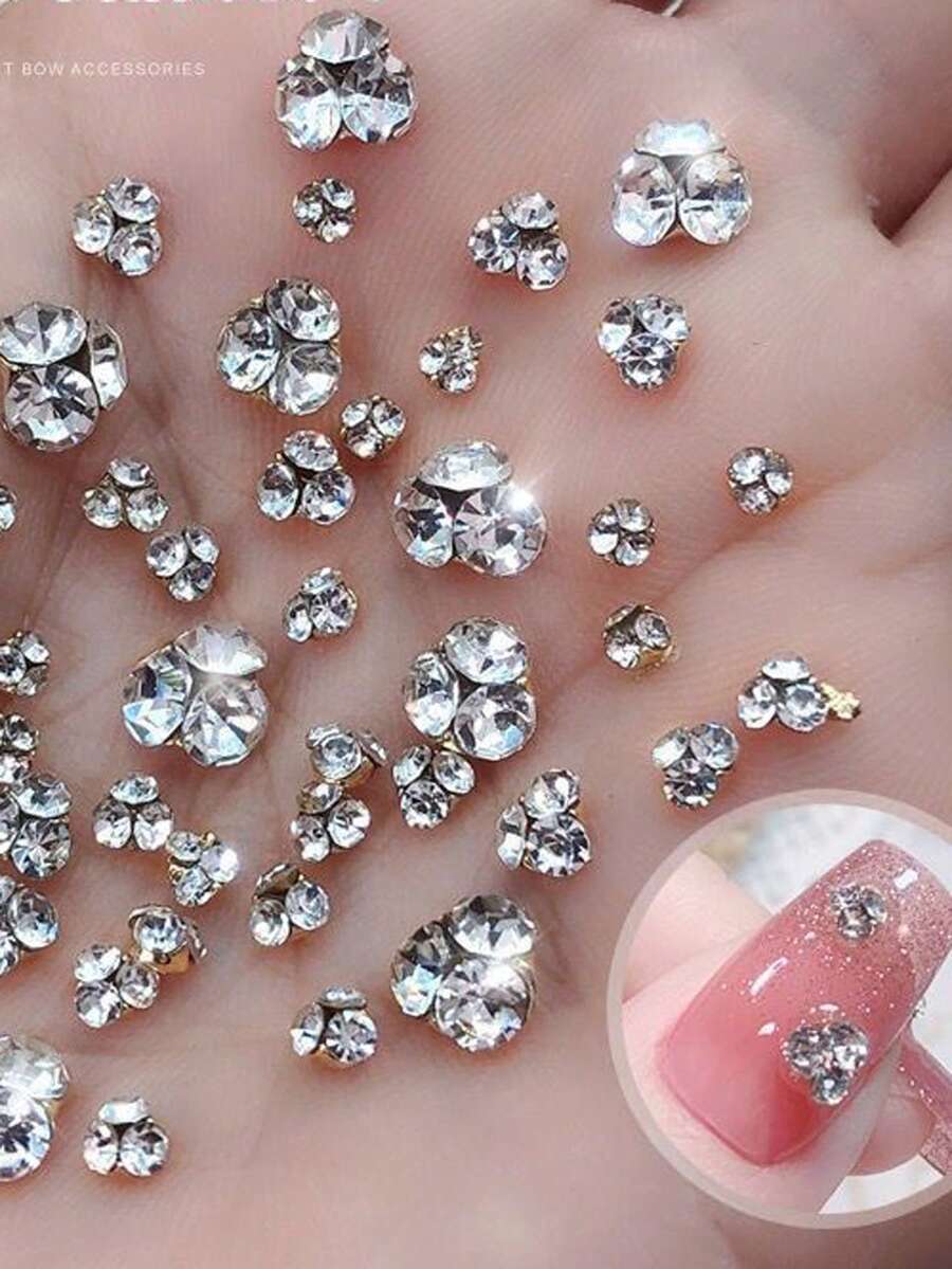 18颗不同尺寸合金3D白色水钻，简约风格金属美甲装饰，DIY美甲水钻和宝石 - 白色 - 查看 1