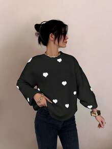 Autumn And Winter Women's Valentine's Day Cute Casual Heart-Patterned Loose-Fit Fashionable Sweater With Round Neck And Long Sleeves, Basic Sweater, Business Casual Women's Clothing, Autumn Top, Autumn Sweater, Women's Winter Clothing, Women's Autumn And Winter Clothing, Autumn Clothing - Black - View 2