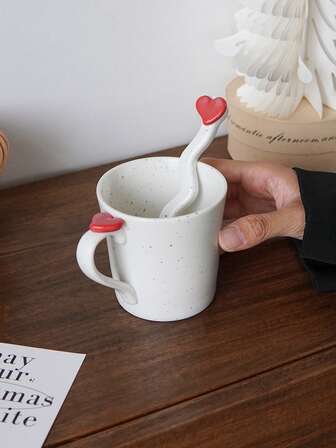 1个简约陶瓷心形马克杯，精致3D心形波点咖啡杯，优雅高品质，适合家居装饰、咖啡馆/餐厅拉花、礼品、情侣杯、节日装饰