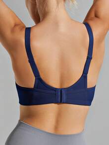Wingslove 大码高强度运动文胸，女士款，无钢圈无衬垫全罩杯，宽肩带U型后背设计，透气舒适，适合跑步、健身房锻炼。 - 藏蓝色 - 查看 3