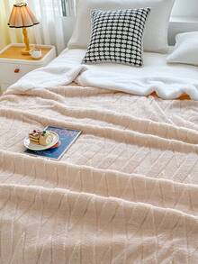 1pc Leaf Pattern Throw Blanket, Warm Thick Double-Layer Soft & Cozy Blanket, Jacquard Leaf Design For Home Decor, Suitable For Bed, Sofa, Office, Room, Dorm, Machine Washable - Light Brown - View 4