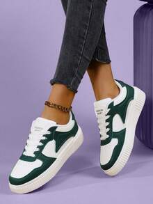 2025新款女士休闲运动鞋，时尚街头风学生鞋，轻便滑板鞋 - 綠色 - 查看 3