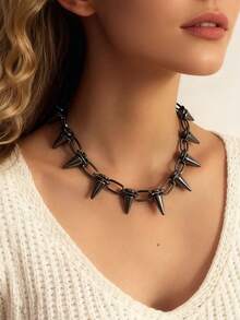 1 件男士时尚不锈钢铆钉装饰吊坠项链适合日常佩戴