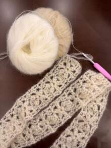 100 جرام (3.53 أونصة) | 55% شعر الجمل ، 25% بوليستر ، 20% أكريليك | خيط كروشيه ناعم ، مناسب للسترات والشالات والأوشحة والقبعات | 800 متر / 3150 بوصة - لون شمبانيي - مشاهدة 1