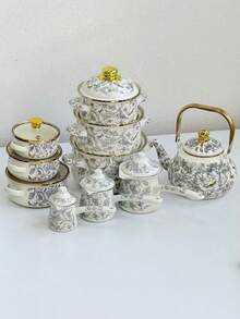 一套时尚蜻蜓图案厨房户外炊具，包含咖啡滴滤壶和咖啡壶。适用于炉灶和壁炉，适合家庭厨房、户外露营和野餐等多种场合。便携式设计，可用作水壶、茶壶或咖啡壶，是馈赠亲友的绝佳礼物。 - 蜻蜓 - 查看 6