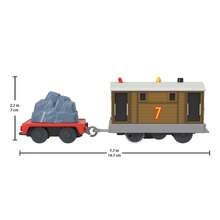 Mattel Thomas y sus Amigos TrackMaster Tren de Juguete Motorizado Alimentado por Batería Motor de Aleación de Zinc Genuino Tren de Juguete de Metal Fundido que se Puede Conectar a Otros para Niños Preescolares de 3 Años en Adelante Juego de Roles - Toby - Ver 5