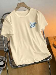Damen "Coffee Club" Grafik-Muster T-Shirt - Lässiges Rundhals Kurzarm Top, weiße Basis mit blauem Buchstaben und Kaffeetassen Muster, maschinenwaschbar, Bekleidung | Grafik T-Shirt - Aprikosenfarben - Übersicht 2