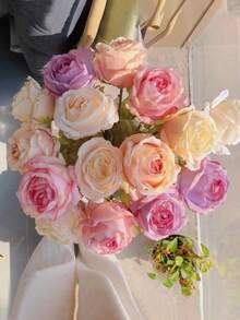 3pcs Vintage Rose Artificial Flowers. Designed For European-Style Weddings: Can Be Paired With Lily Of The Valley And Hydrangea To Make Bouquets, Or Used As Groom's Boutonniere/Cake Decor. Suitable For Placing On Coffee Tables And Vanities At Home. An Ideal Choice For Mother's Day, Valentine's Day And Other Holiday Scenarios, Creating A Vintage Romantic Atmosphere. - Multicolor - View 1