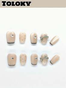 10片手工制作的按压式美甲贴，短方形美甲贴纸，饰有银色蝴蝶结和优雅的3D水晶，包含3件美甲工具、美甲胶水和配件。适合女性和女孩参加派对、旅行、日常佩戴和上学。波点美甲贴纸，短款假指甲，美甲装饰，夏季美甲，旅行，度假，音乐节 - 彩色 - 查看 1