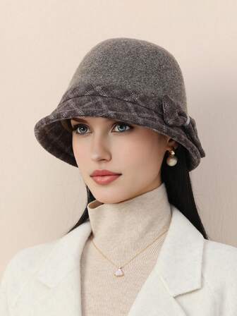 1pc Women's Bucket Hat, 2025 Autumn/Winter New Style Middle-Aged & Elderly Ladies' Warm Bucket Hat, Retro Fashion Versatile Small Face Cap, Christmas Winter Gear