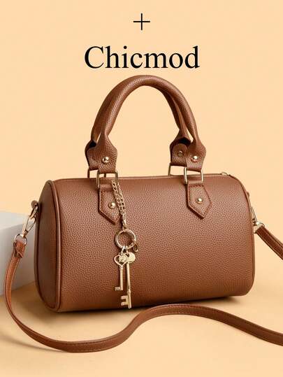 2024 New Fashion Classic Clown Solid Color PU Waterproof Material Letter Graphic Print Decor Dual Handle Pillow Shape Bag With Animal Pendant, Suitable For Shopping, Can Be Worn Crossbody. Suitable For Shopping, Wallet, Young Women, College Students, Newlyweds, White-Collar. Very Suitable For Office, School, Work, Business, Commuting, Outdoor Activities, Travel And Outing.