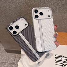 Compatible  17 Pro Max Case 17 Pro New Ultra-Thin 16 Matte Large Hole Carbon Fiber Kevlar Texture Large Hole Carbon Fiber Kevlar Texture 16 Pro Embossed 14 Unisex 16 PM Shockproof Cover 15 PRO - 1個 - 查看 4