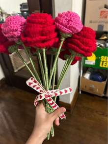1卷5码红色心形编织丝带：情人节礼物包装胶带，适用于工艺品和装饰——心形图案，耐用面料，非常适合花束、礼品盒和浪漫派对装饰，DIY工艺品发饰制作，婚礼装饰 - 彩色 - 查看 3