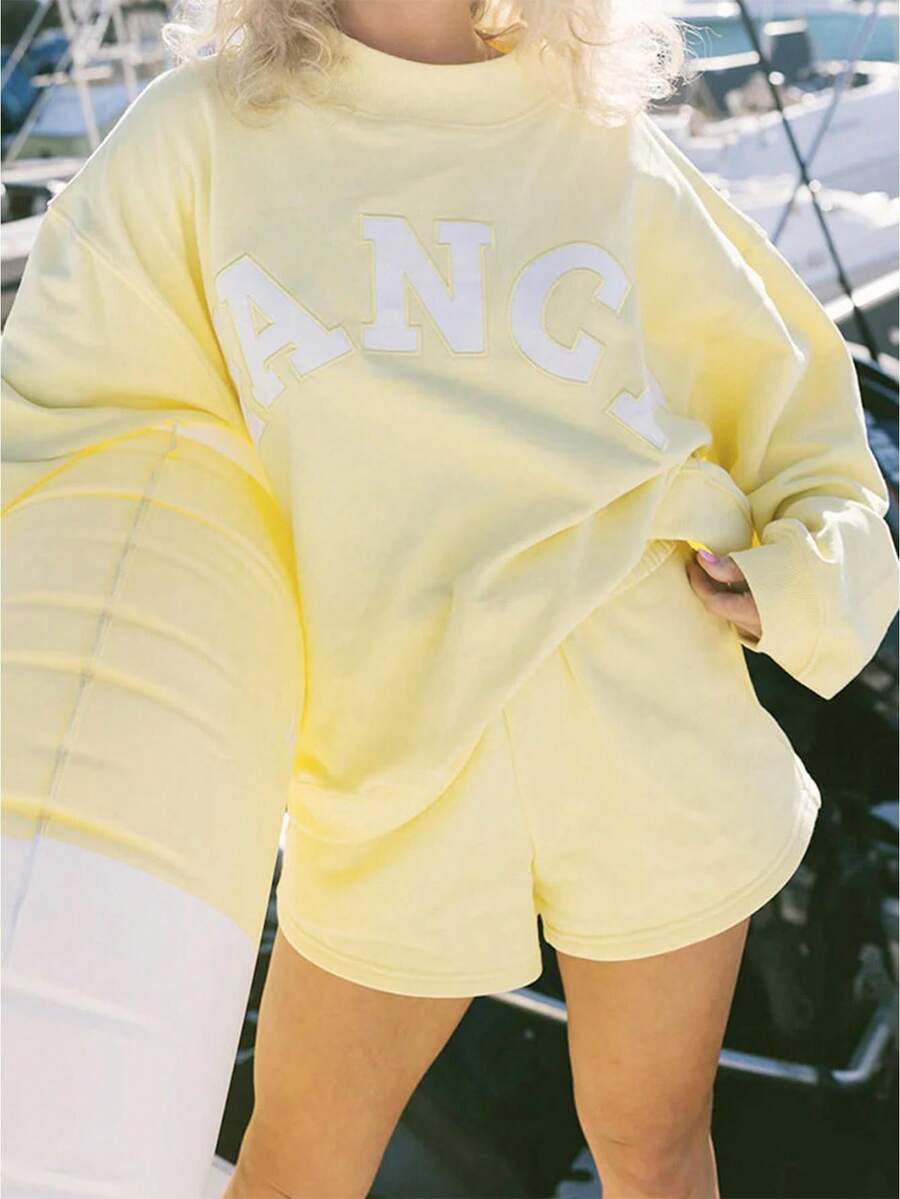 Women Y2k 2 Piece Outfit Sweat Set Loose Fit Casual Letter Embroidered Long Sleeve Sweatshirt Graphic Hoodies And Wide Leg Shorts Set Tracksuit Set Streetwear Preppy Aesthetic Clothes For Beach Vacation - 黃色 - 查看 1