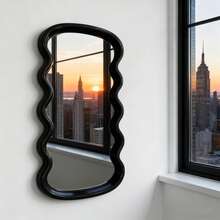 1个波浪形浴室壁镜，不对称镜面化妆镜，可安装在洗手池上方，可爱化妆镜，适用于玄关、客厅、卧室