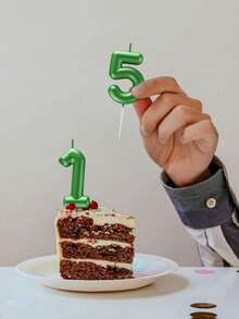 Green Number Birthday Cake Candles, Metal Cake Decorations, Suitable For Birthday, Anniversary, Gender Reveal Party, Bachelorette Party, Graduation Ceremony (Due To Lighting, Display And Other Reasons, There May Be Slight Color Difference Between The Actual Product And The Image) - Green - View 2