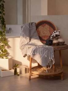 1 Piece, Turkish Sultan Towel, Suitable For Beach, Bathroom, Swimming Pool, Travel, Yoga, Camping Summer Travel, Vacation, 100*180 Cm Beach Essentials - Light Grey - View 1