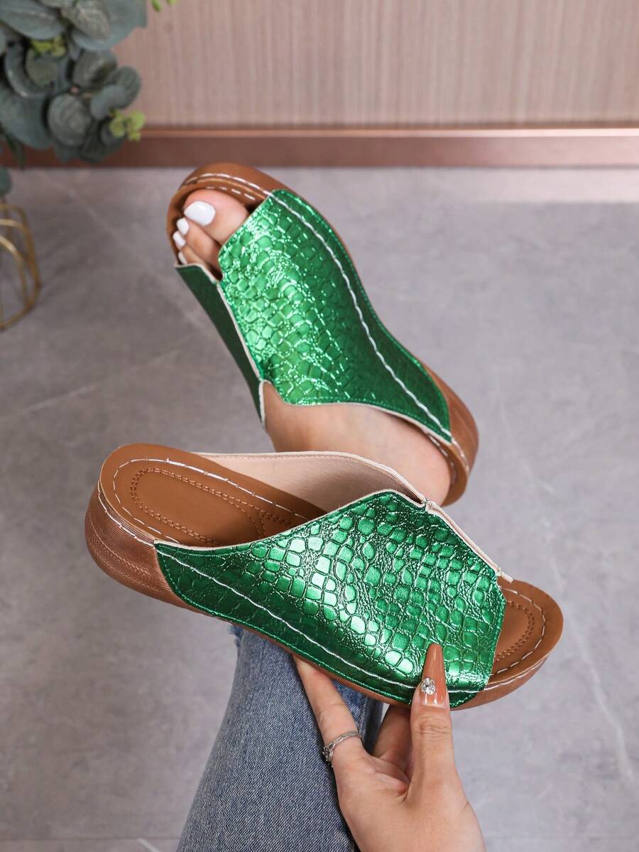 Women's Platform Wedge Slippers/Fashion Sandals/Handmade Stitched Shoes/Versatile/Unique/Outdoor - Green - View 1