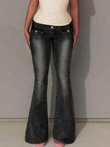 بنطلون جينز ذو خصر منخفض للغاية وواسع من أسفل - تفاصيل جيوب زخرفية وتصميم رافع للمؤخرة للموضة Y2K - الأسود - مشاهدة 1