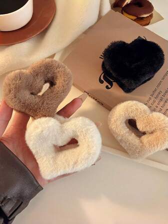 4pcs Plush Heart-Shaped Hair Clips, Thickened Fleece, Coffee Color, Fashionable For Daily Wear, Party, Ponytail Holder Suitable For All Hair Types And Occasions Claw Clip Winter Hair Accessories Women Hair Claw Hair Clutch