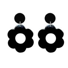 ONLYJUMP Vintage 60s 70s Flower Earrings - Colorful Floral Big Acrylic Daisy Dangle For Women - Lily Petals Hawaii Plant Statement Fashion Jewelry,DaisyBlack - 黛西布萊克 - 查看 1
