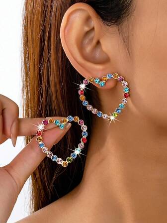 1 par de pendientes de moda casual y versátil con forma de corazón y strass para mujeres