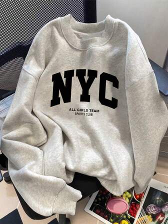 This Loose-Fit New York Graphic Print Crew Neck Long Sleeve Sweatshirt Is Very Suitable For Teenagers To Wear, Casual And Versatile For Daily Life. The Light Gray Pattern Makes It An Excellent Gift For Teenage Boys.
