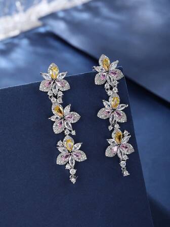 一对奢华珠宝风格铜镶嵌立方氧化锆女士吊坠耳环，可搭配晚礼服，适合婚礼、派对和正式场合。