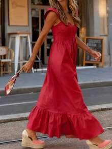 女士春夏连衣裙，红色，时尚休闲，纯色，简约舒适，无肩带设计，优雅短袖连衣裙